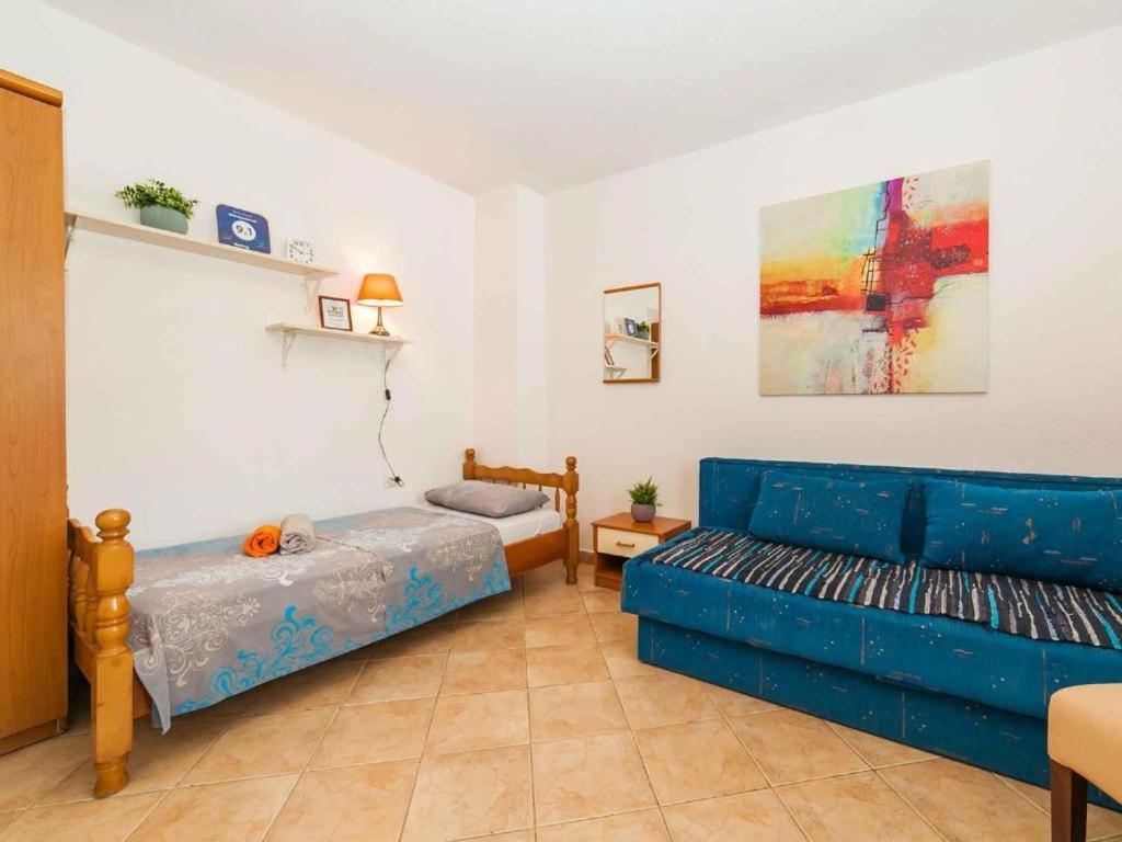 Maki Apartments - Plavi Horizonti Beach Тиват Екстериор снимка
