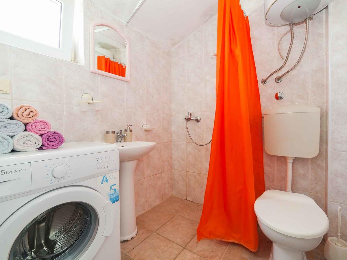 Maki Apartments - Plavi Horizonti Beach Тиват Екстериор снимка